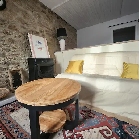 Le Clos Diri Dinan Exterior photo